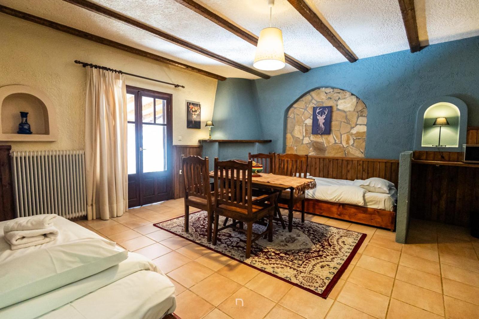 Fanaras Hotel Kalavryta Eksteriør billede