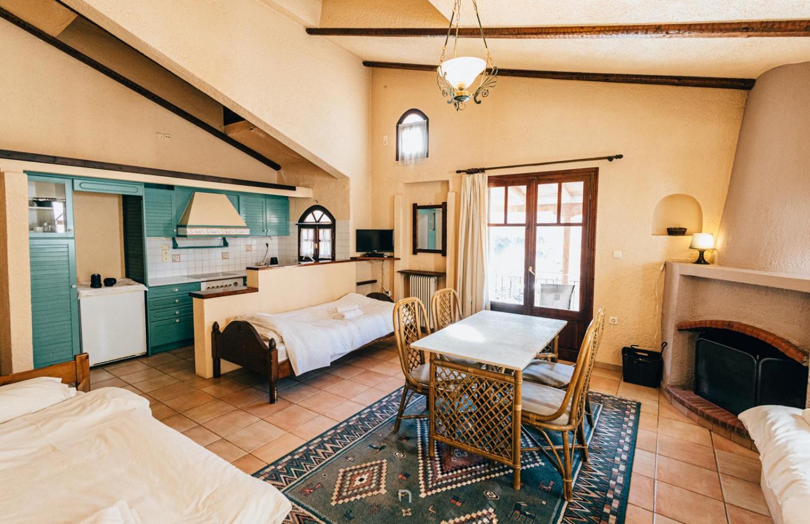 Fanaras Hotel Kalavryta Eksteriør billede